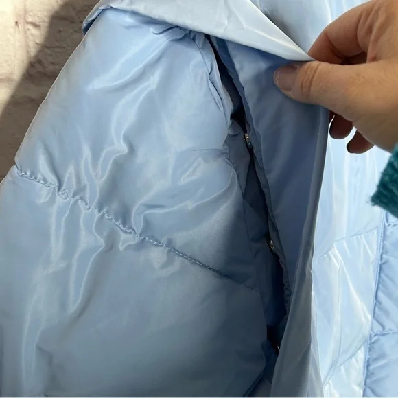 NWT WEWOREWHAT Snap Off Sleeve Puffer Jacket in Blue Bell - Picture 10 of 16